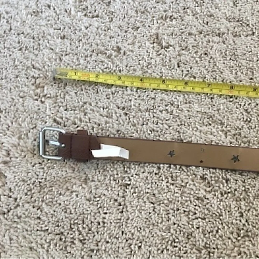 Girls size large brown cutout star belt